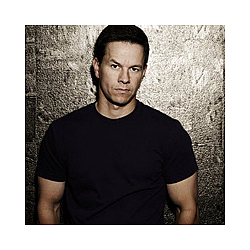 Mark Wahlberg needs acting approval ‎