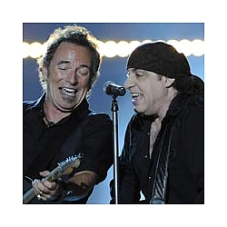 Bruce Springsteen &#039;To Make Glee Cameo&#039;