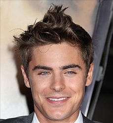 Zac Efron thinks he`s a romantic person