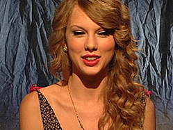 Taylor Swift Would &#039;Wait In Line&#039; To Meet Bono, Bruce Springsteen