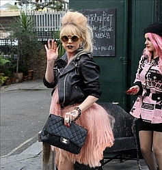 Lady Gaga takes trip to London pub in Flamingo-style dress