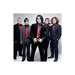 My Chemical Romance making &#039;assault party&#039; music