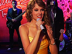 Taylor Swift Fans Call Speak Now Live Stream Event &#039;A Fantasy&#039;