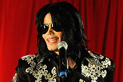 Michael Jackson Lawyers Seeking Syringes, IV Bag for Testing