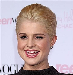 Kelly Osbourne: `I don`t hate myself any more`