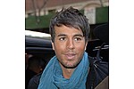 Enrique Iglesias talks Dutch Ovens - Enrique was asked on an Aussie radio show whether he had given Anna a Dutch oven, a hilarious prank &hellip;