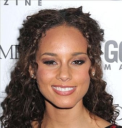 Alicia Keys slashes price of home