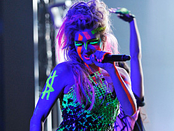 Ke$ha Says EMA Is &#039;The First Thing I&#039;ve Ever Won&#039;