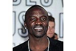 Akon dishes out dating advice to Bieber - The rapper, who has teamed up with the 16-year-old for a track on Bieber&#039;s next album, said he&#039;s &hellip;