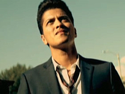 Bruno Mars&#039; &#039;Grenade&#039; Video: The Passion Of The Crooner