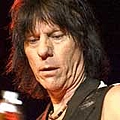 Jeff Beck salutes Les Paul - Jeff Beck was one of the highlights of last year&#039;s Grammy Awards when he paid tribute to &hellip;