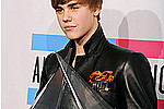 Justin Bieber, Usher Top American Music Awards Winners List - The 2010 American Music Awards dished out hardware to many of pop, R&B and country music&#039;s biggest &hellip;