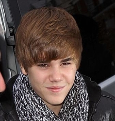 Justin Bieber drew moustache on his face at posh London restaurant