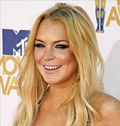 Lindsay Lohan `Tweets for cash`