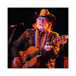 Willie Nelson Arrested For Drugs Possession