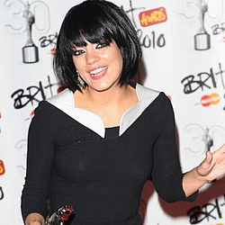 Lily Allen engaged