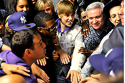 Justin Bieber Turns Humanitarian for &#039;Pray&#039; Video