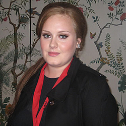 Adele was too nervous to meet the stars of ‘Glee’