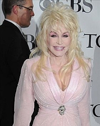 Dolly Parton planning a children`s musical