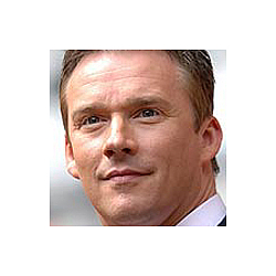 Russell Watson returns to the charts
