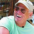 Jimmy Buffett released from hospital after stage fall - American singer songwriter Jimmy Buffett was released from St. Vincent&#039;s Hospital in Sydney this &hellip;
