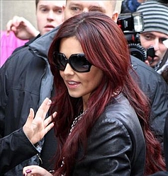 Cheryl Cole `signs US X-Factor contract`