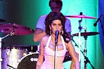 Amy Winehouse booed by fans at Dubai gig - The 27-year-old singer recoiled from the microphone stand and appeared startled – in one of many &hellip;