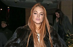 Lindsay Lohan to stay at Betty Ford Clinic