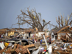 Beyonce, Rihanna, Katy Perry Send Prayers To Oklahoma After Tornado