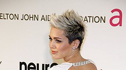Miley Cyrus sidesteps Amanda Bynes crazy train of Twitter feed