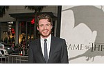 Game of Thrones star called out for bad Tube etiquette - Was it not bad enough that Game Of Thrones star Richard Madden was murdered during last season&#039;s &hellip;