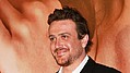 Jason Segel smooches on new girl in Meat Packing District - Jason Segel was in the meat packing district of New York for some tasty food. Segel was spotted at &hellip;