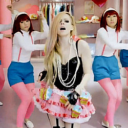 Avril Lavigne says &#039;Hello Kitty&#039; video was &#039;leaked&#039; onto Youtube