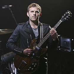 Kings Of Leon frontman once ruined guitarist&#039;s gig with drink session