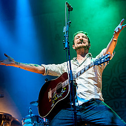 Frank Turner to cover Queen + Bruce Springsteen on new album