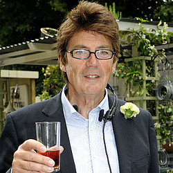 UKIP furious after Red Cross reject Mike Read&#039;s &#039;Calypso&#039; donation