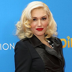 Gwen Stefani still hurting over shock divorce