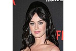 Katy Perry &amp; Orlando Bloom seal romance with a kiss - Katy Perry and Orlando Bloom have given up trying to hide their feelings for each other. The hot &hellip;