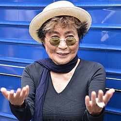 Yoko Ono released from hospital