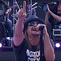 Kid Rock defends aeroplane purchase - Kid Rock would rather live in a trailer than give up his aeroplane.The 45-year-old musician, who &hellip;
