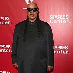 Stevie Wonder pays tribute to &#039;great&#039; Lionel Richie