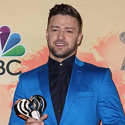 Justin Timberlake scores first number one on U.S. country chart