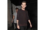 Louis Tomlinson gatecrashes party, leaves passport behind - Pop star Louis Tomlinson gatecrashed a birthday party in Chicago, Illinois with his rumoured &hellip;