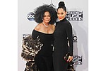 Diana Ross invites daughter Tracee Ellis Ross to perform on stage - Diana Ross proudly invited her actress daughter Tracee Ellis Ross to show off her singing skills &hellip;