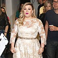 Kelly Clarkson opens up about &#039;really bad&#039; pregnancy - Singer Kelly Clarkson&#039;s second pregnancy is leaving her so dehydrated she has to have regular IV &hellip;