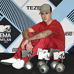 Justin Bieber dominates MTV European Music Awards