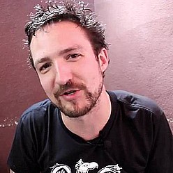Frank Turner to play HMV in-stores