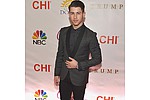 Nick Jonas: I’m not Jealous of Clarkson - Nick Jonas is blown away by Kelly Clarkson&#039;s cover of his hit song Jealous.The 33-year-old &hellip;