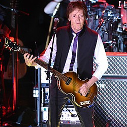 Paul McCartney: I can&#039;t cry on stage