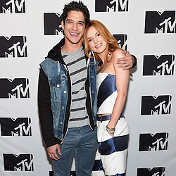 Bella Thorne: Stop speculating about me!
